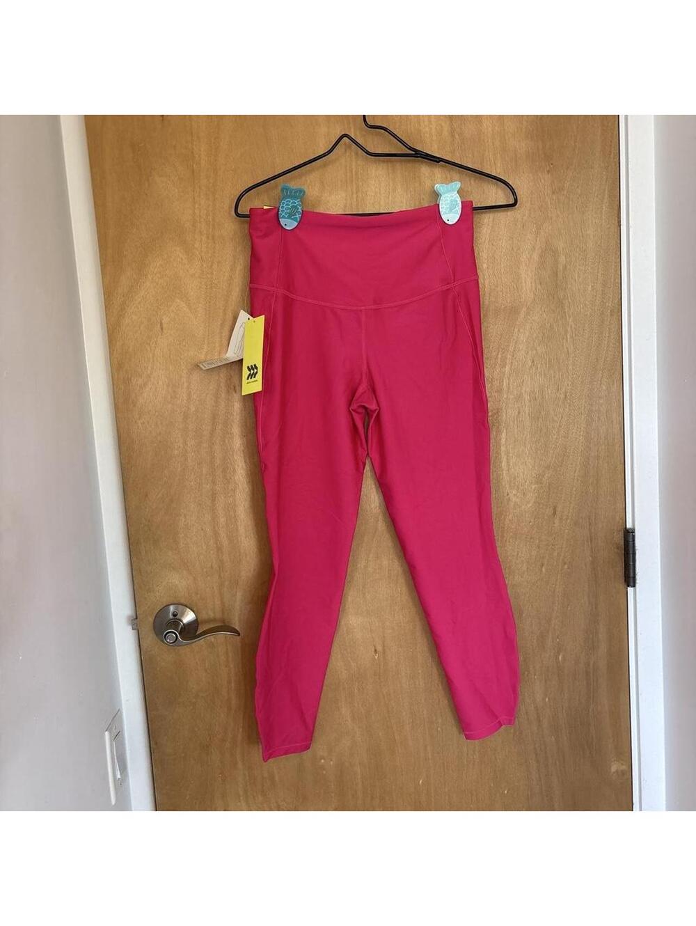 All in Motion Effortless Support Pink Leggings Size M